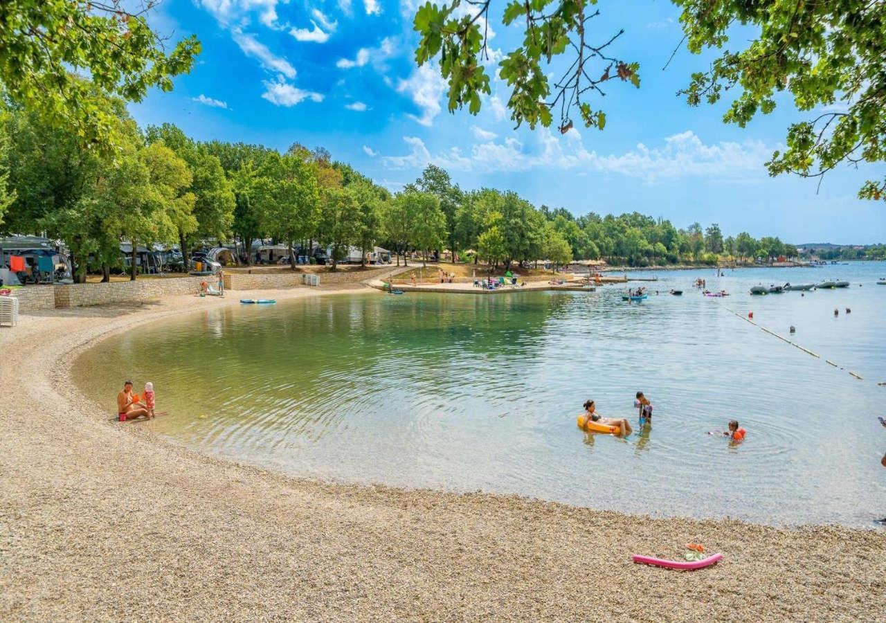 Camping Bijela Uvala - Eurocamp I Homair Poreč Zewnętrze zdjęcie