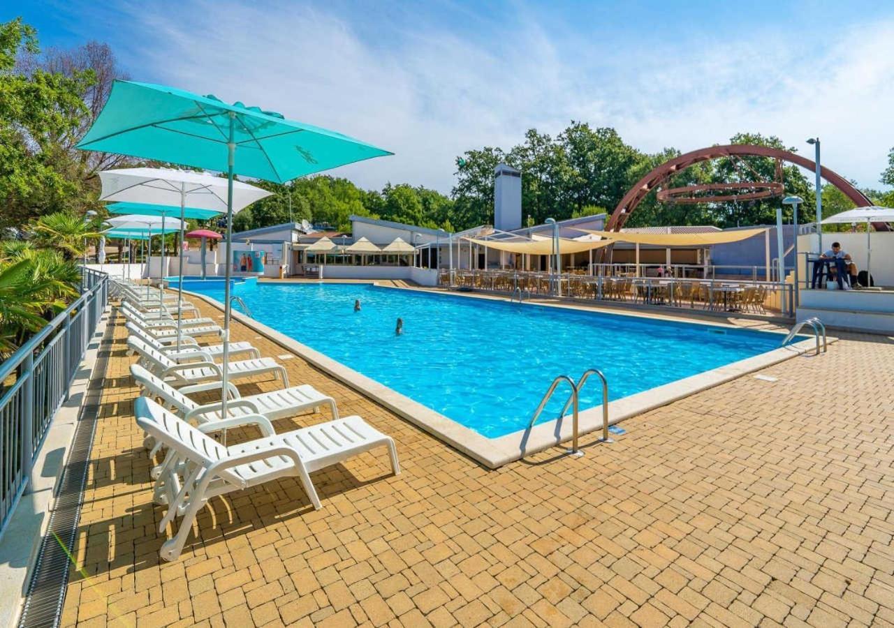 Camping Bijela Uvala - Eurocamp I Homair Poreč Zewnętrze zdjęcie